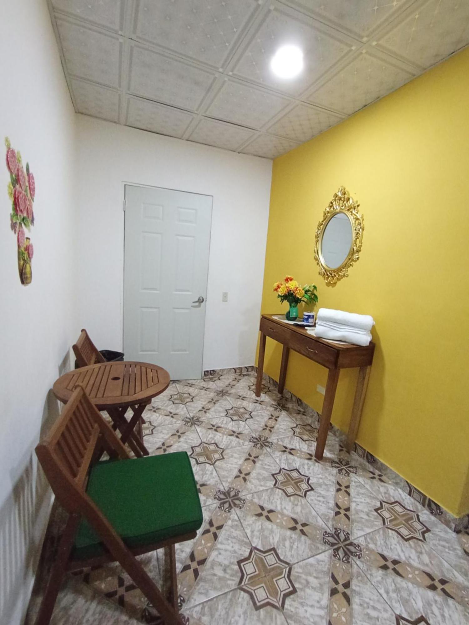 Belo Bay Apartment Hotel Portobelo Exterior photo